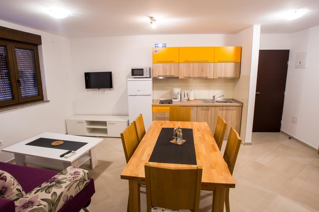 Sara Apartment Porec